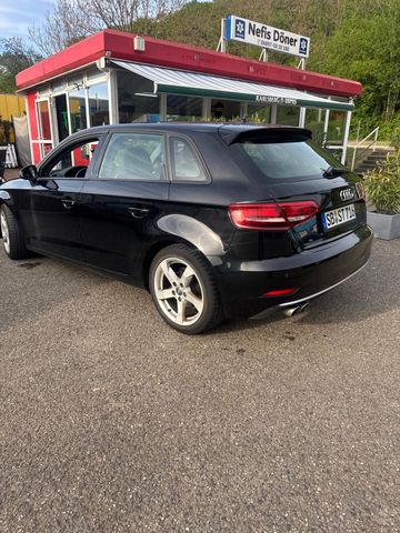 AUDI A3 2.0 TDI S tronic Sportback -
