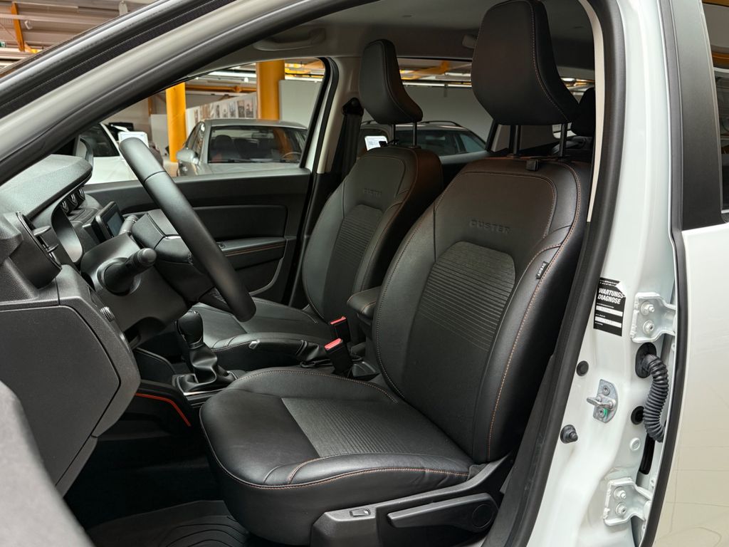 DACIA Duster II Extreme|Navi|Automatik|Kamera|SHZ|LED DACIA Duster II Extreme|Navi|Automatik|Kamera|SHZ|LED