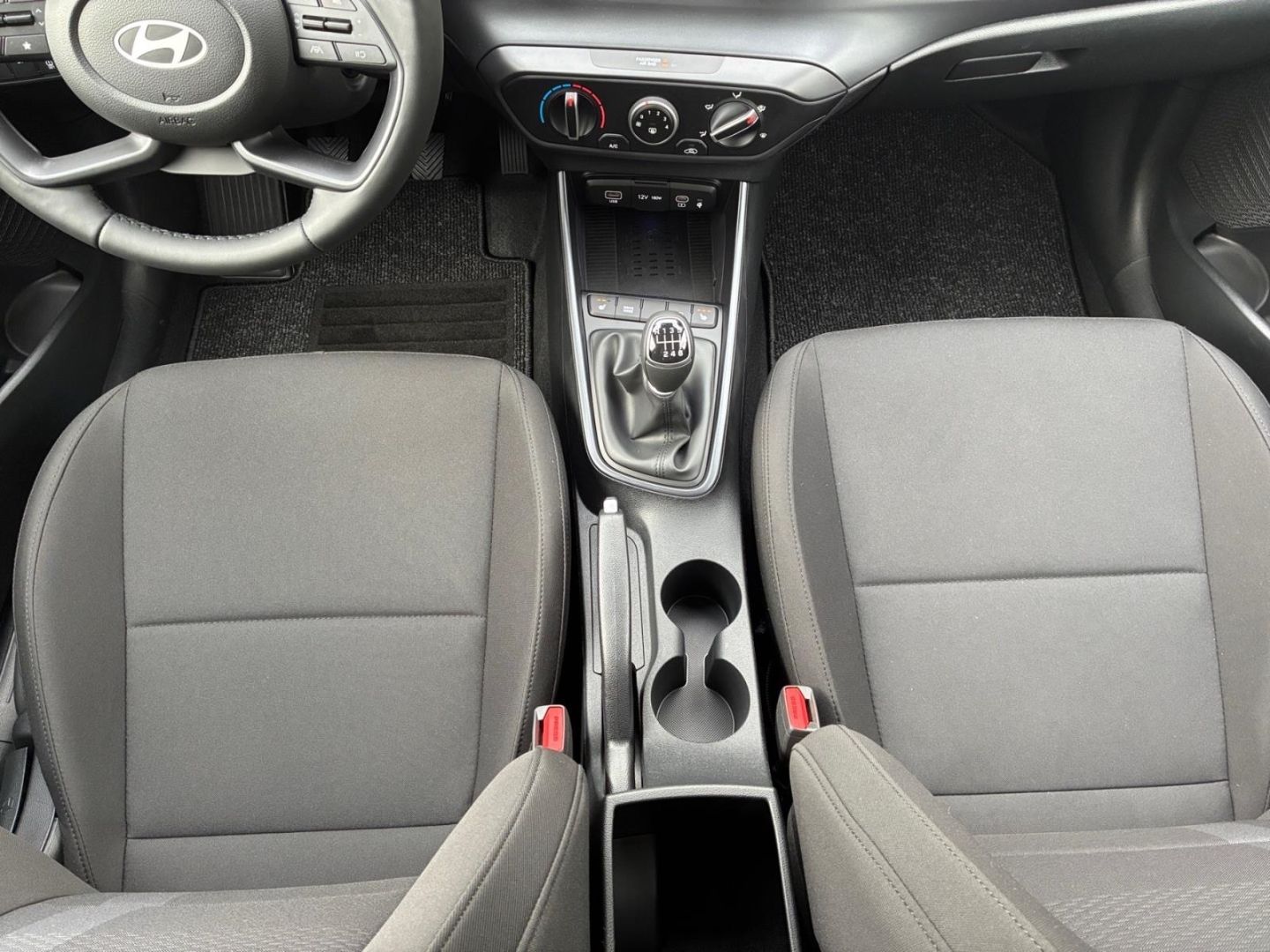 Hyundai i20 - Bild 15
