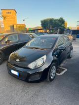 Kia Rio 1.1 Diesel - Kia Rio aus 2012 mit Diesel-Antrieb