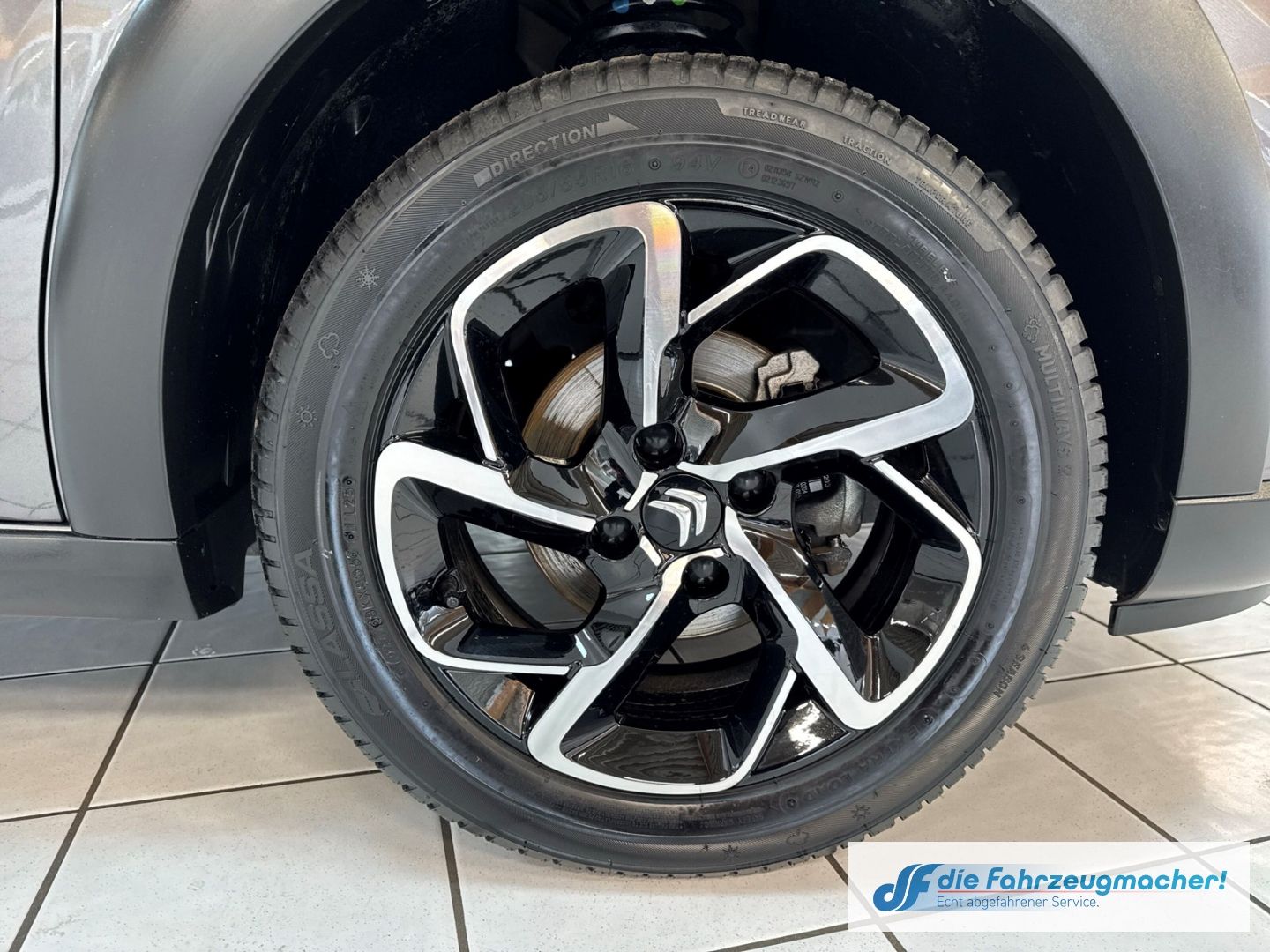 Fahrzeugabbildung Citroën C3 C-Series LED Klimaautom DAB SHZ Spurhalteass.