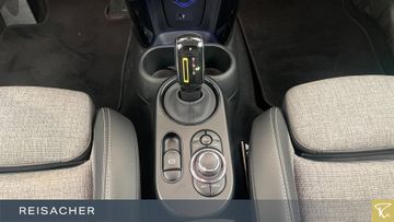 MINI Cooper SE - 11