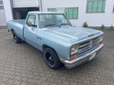 Dodge D150 V8 5,2L, 3 Gang Automatic - Oldtimer: Geländewagen