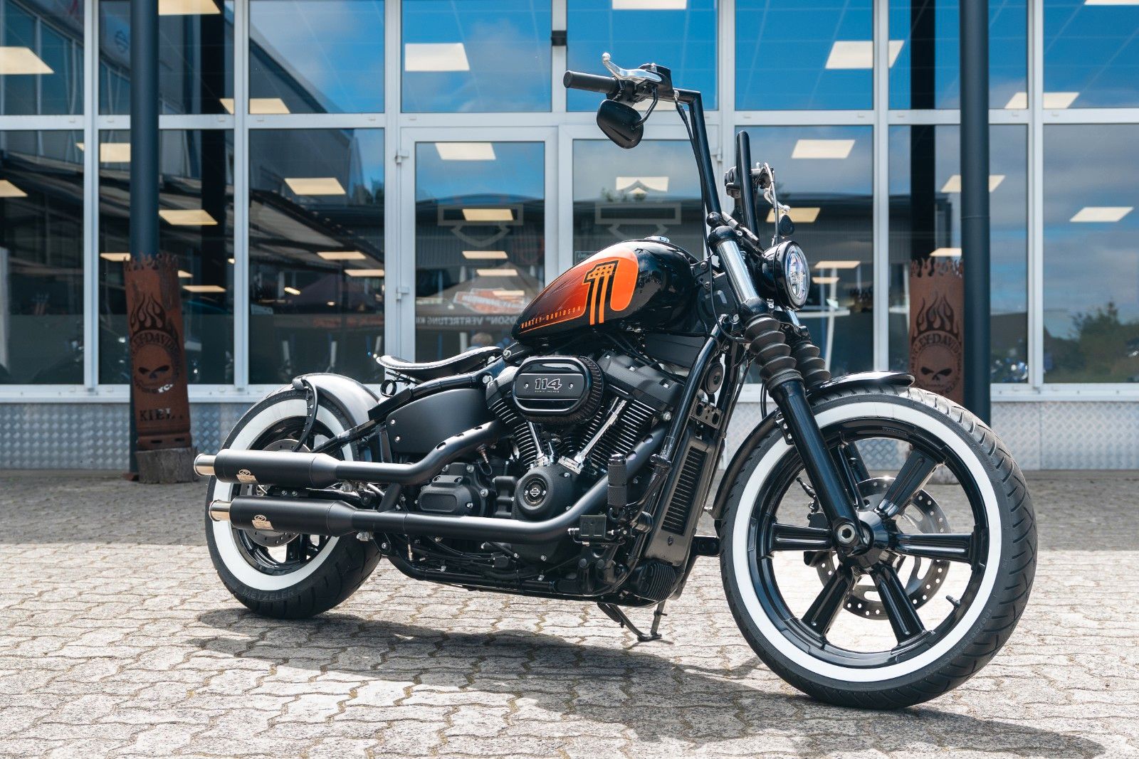 Fahrzeugabbildung Harley-Davidson Softail FXBBS Street Bob - Jekill & Hyde- Bobber