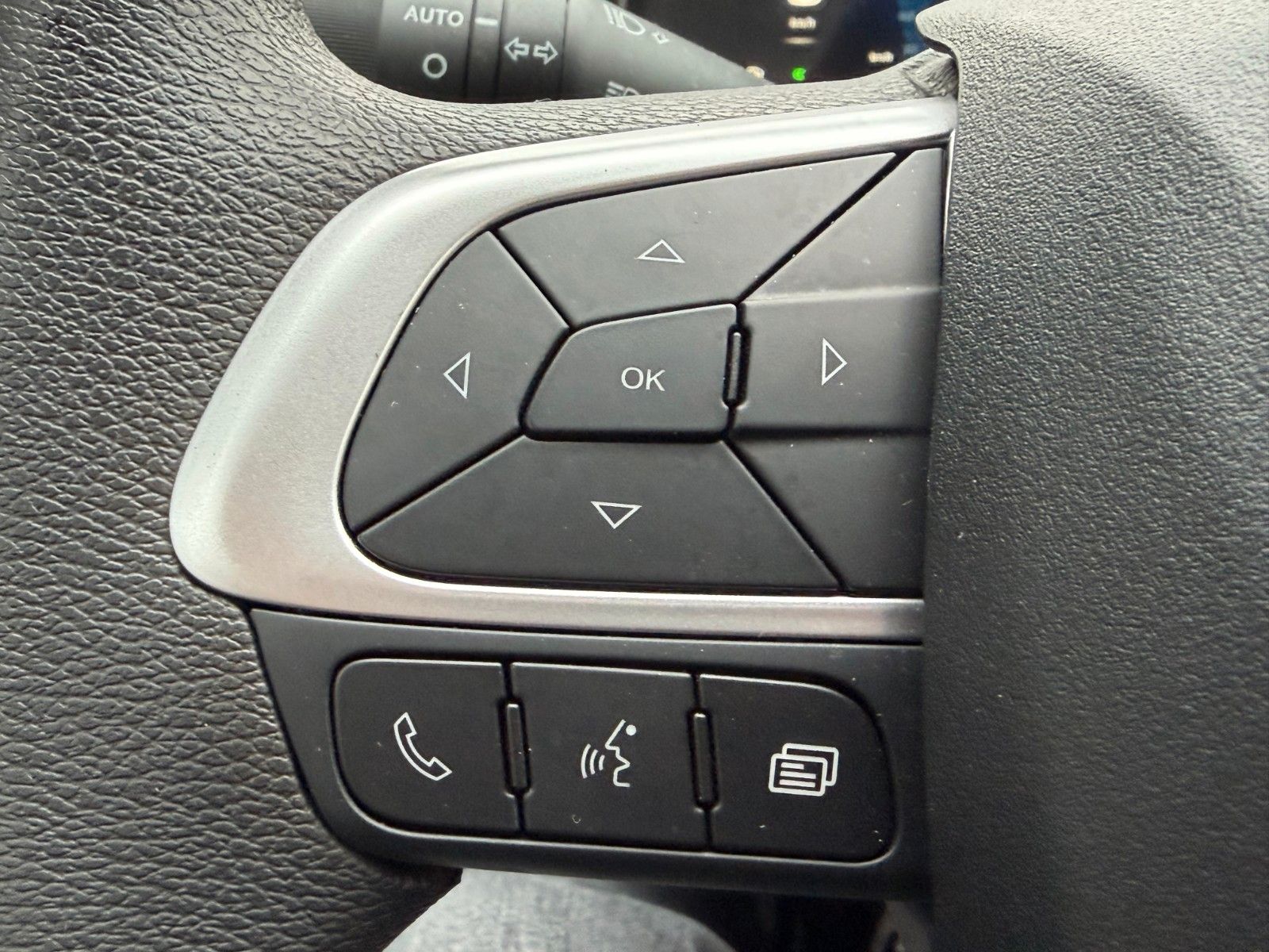 Fahrzeugabbildung Iveco Daily 35S16 Pritsche