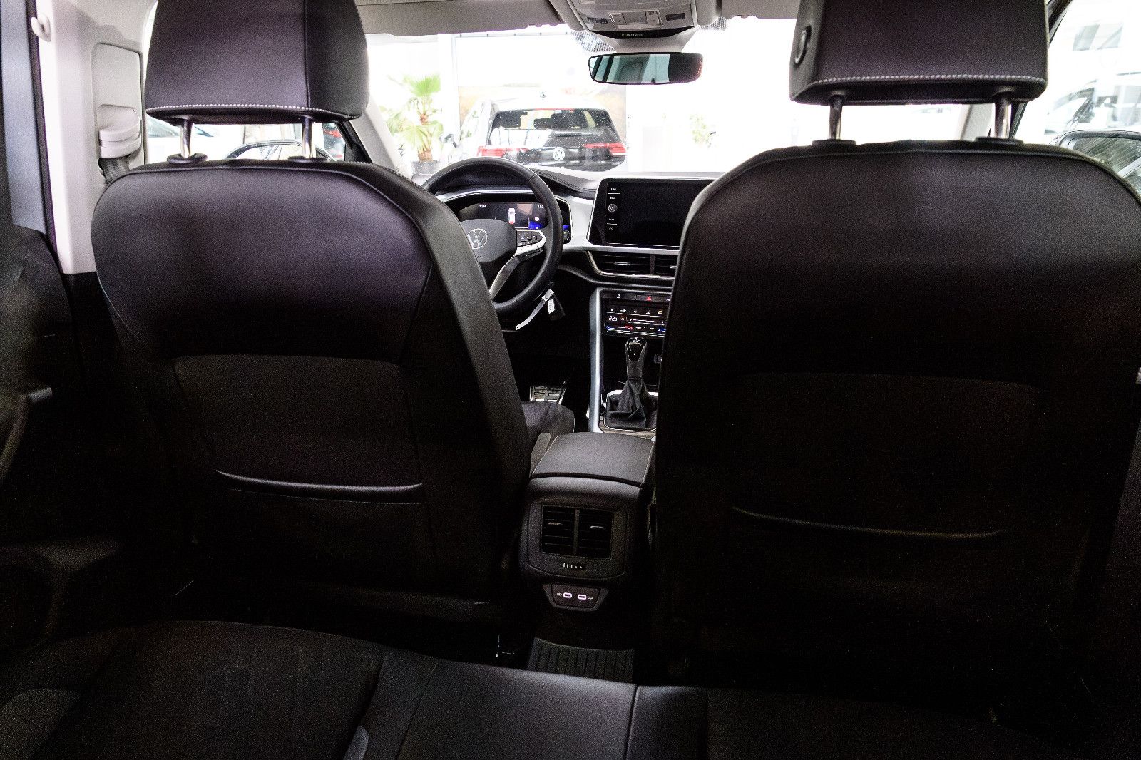 Fahrzeugabbildung Volkswagen T-Roc Goal+LED+AHK+GJR+NAVI+SHZ+AHK+ACC+