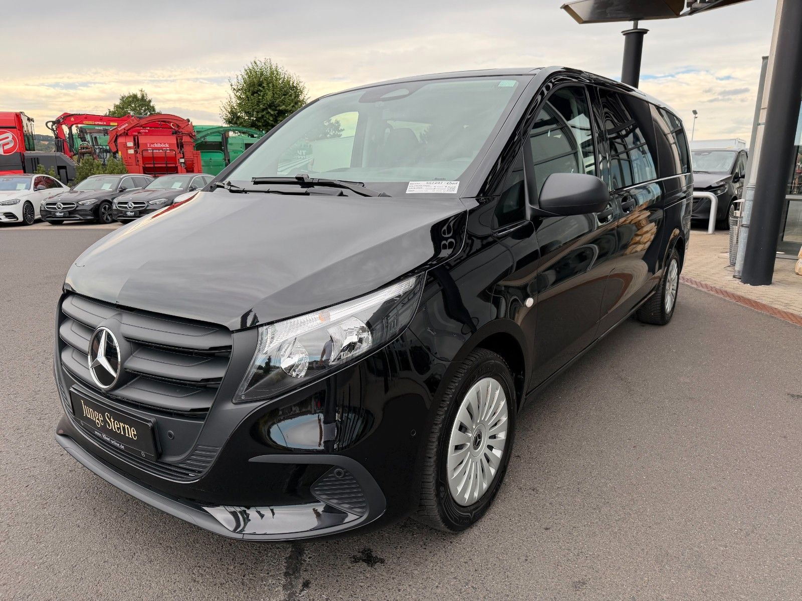 Fahrzeugabbildung Mercedes-Benz Vito 116 CDI 9G Tourer Extral AHK2,5to 2xKlima