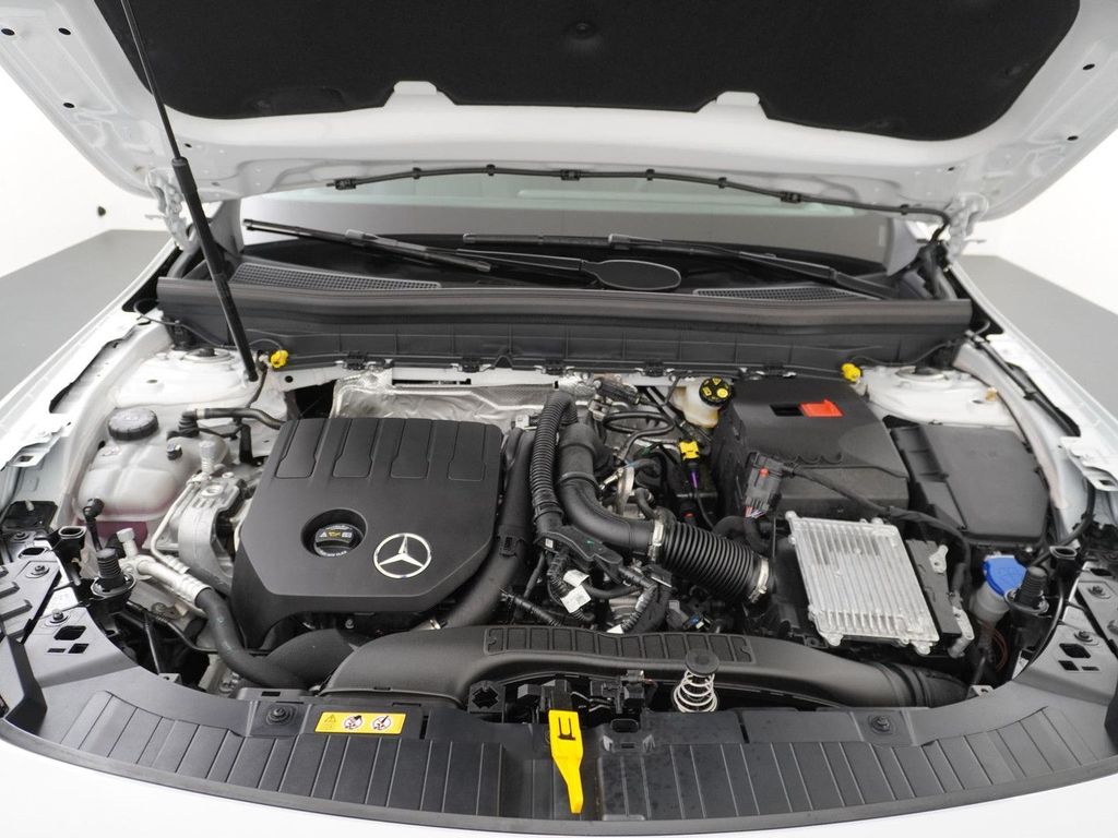 Mercedes-Benz GLB 180 Star Edition Luxury Line 7pers. | AHK We
