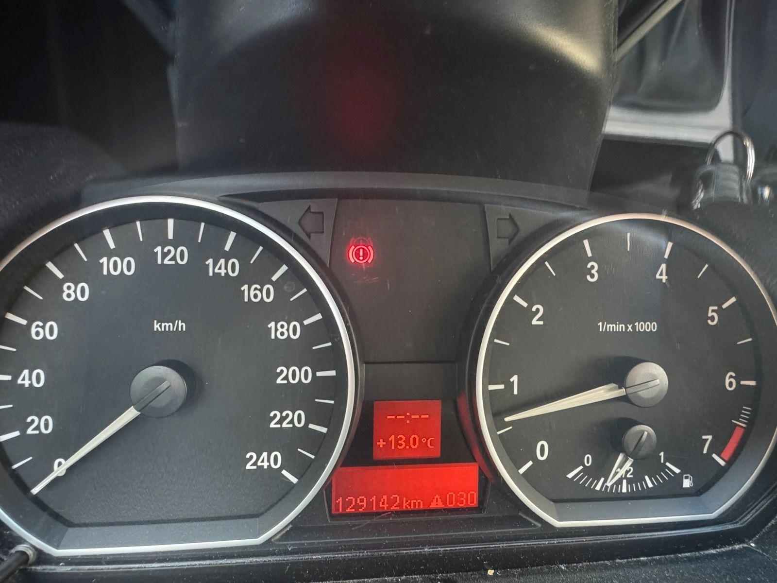 BMW 118 2008 — photo 6