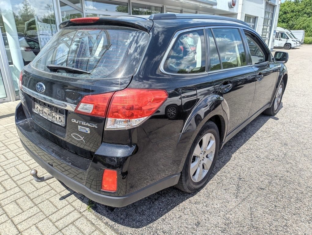 Fahrzeugabbildung Subaru OUTBACK Comfort 2.0 DPF