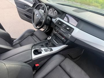 BMW 520 - 11