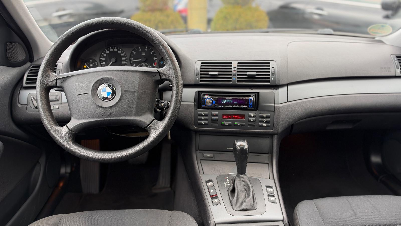 BMW 316 2005 — photo 11