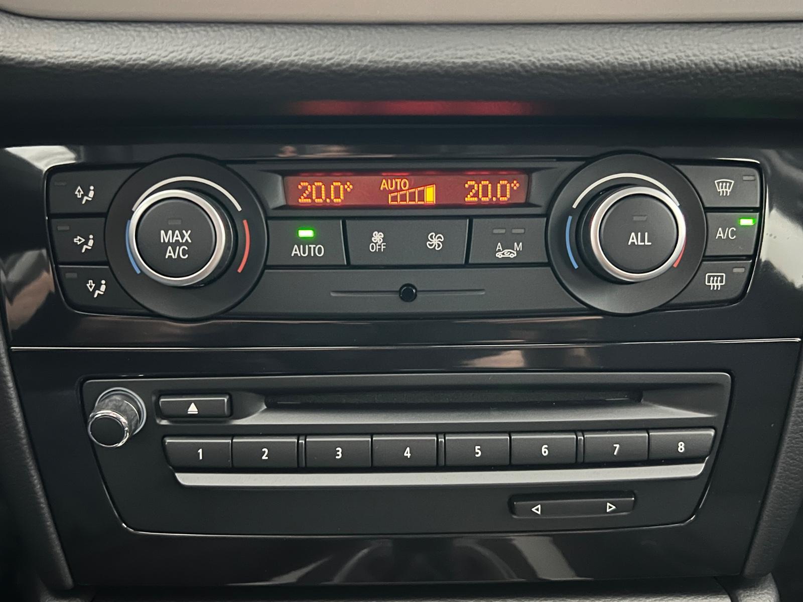 BMW X1 sDrive 20i / 1.HD / NUR 58.tKM / XENON / NAVI