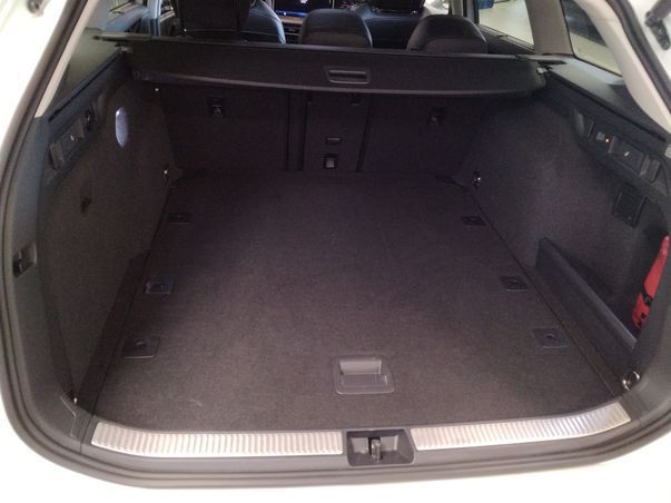 Volkswagen Passat Variant - Bild 8