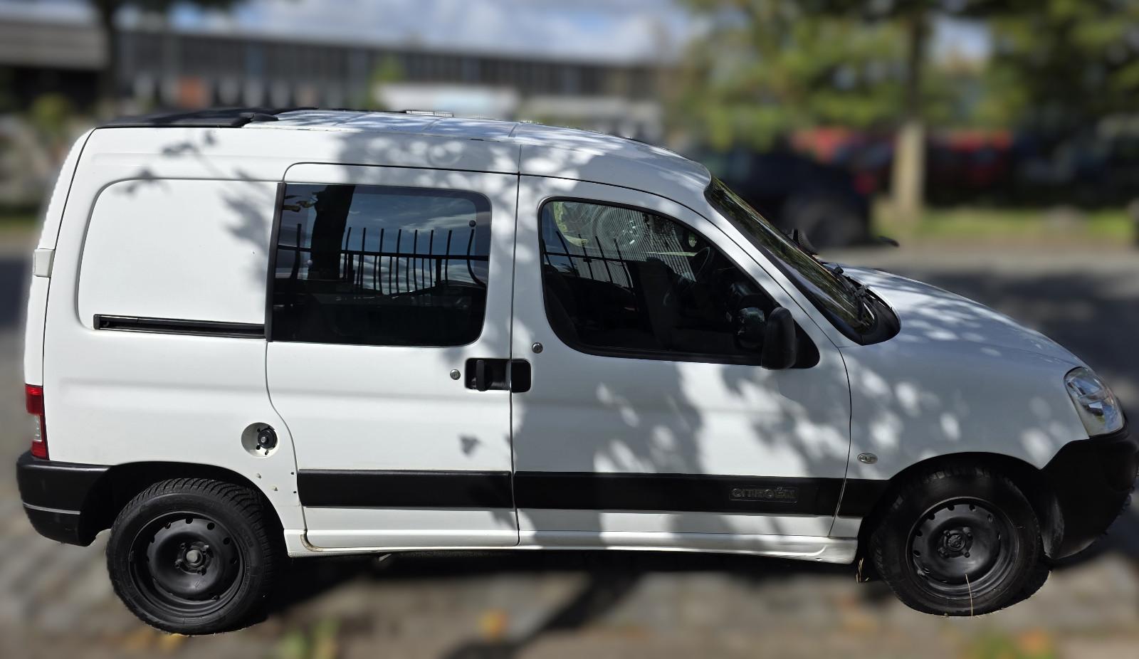 Citroën Berlingo HDi 75 800 Niv.B Kasten AHK
