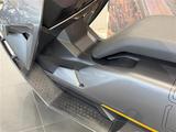BMW CE 04 Schnellladegerät + Topcase - BMW ELEKTRO ROLLER