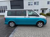 Volkswagen T6.1 California Beach AHK Langstrecke - blaue Volkswagen T6 California
