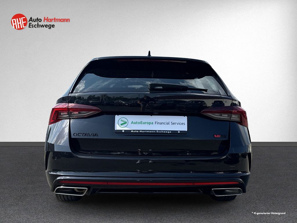 SKODA Octavia Combi 2.0 TDI RS DSG Pano Fahrass Columb SKODA Octavia Combi 2.0 TDI RS DSG Pano Fahrass Columb
