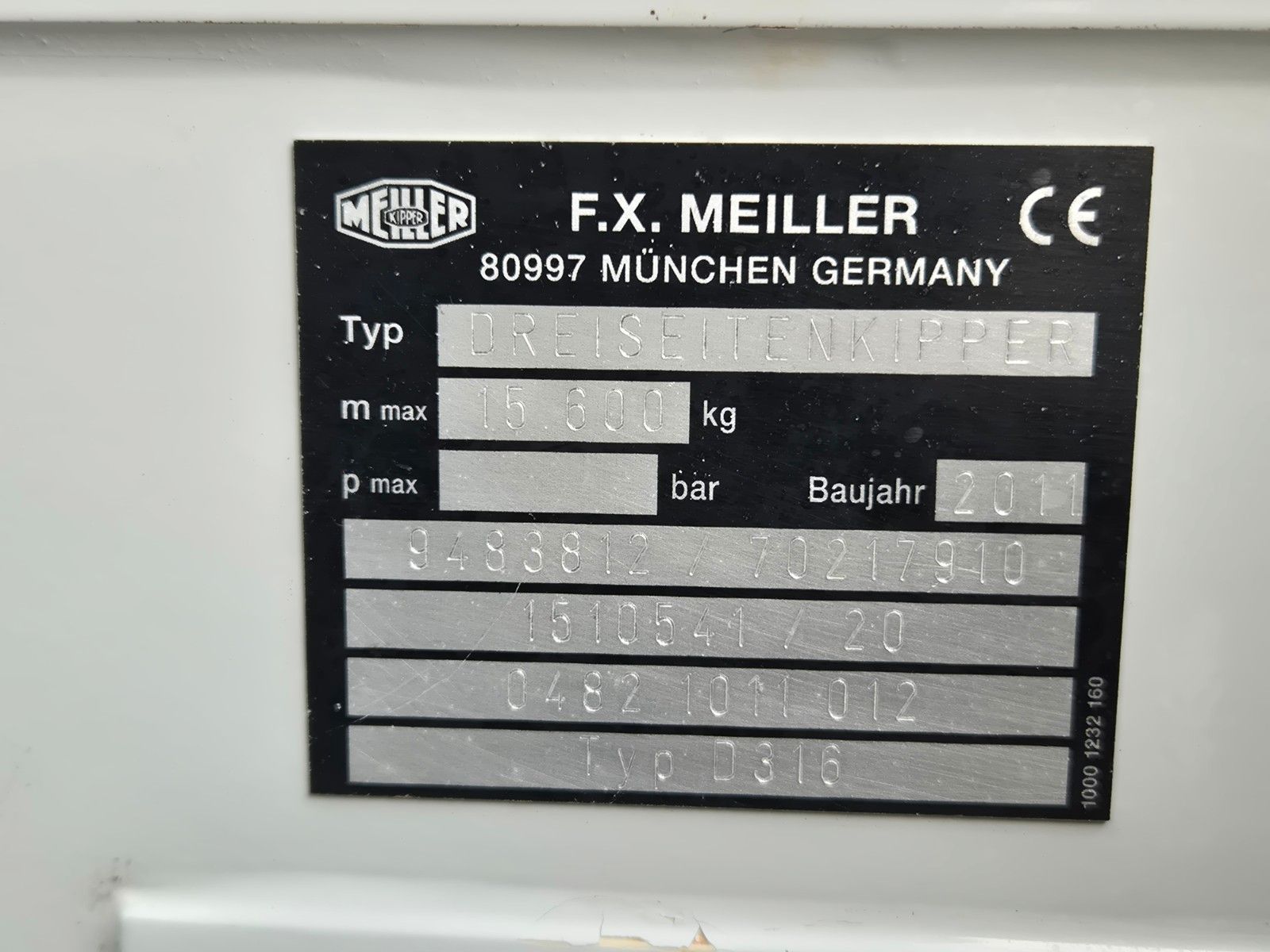 Fahrzeugabbildung Iveco Trakker AT260T41W 6x6 Meiller AHK