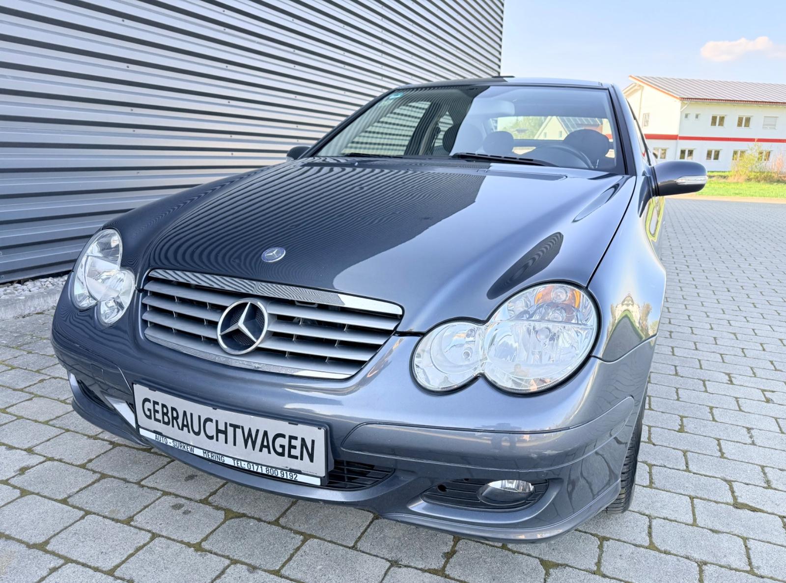 Mercedes-Benz C 200 Sportcoupe C 200 Kompressor/Panorama-Dach