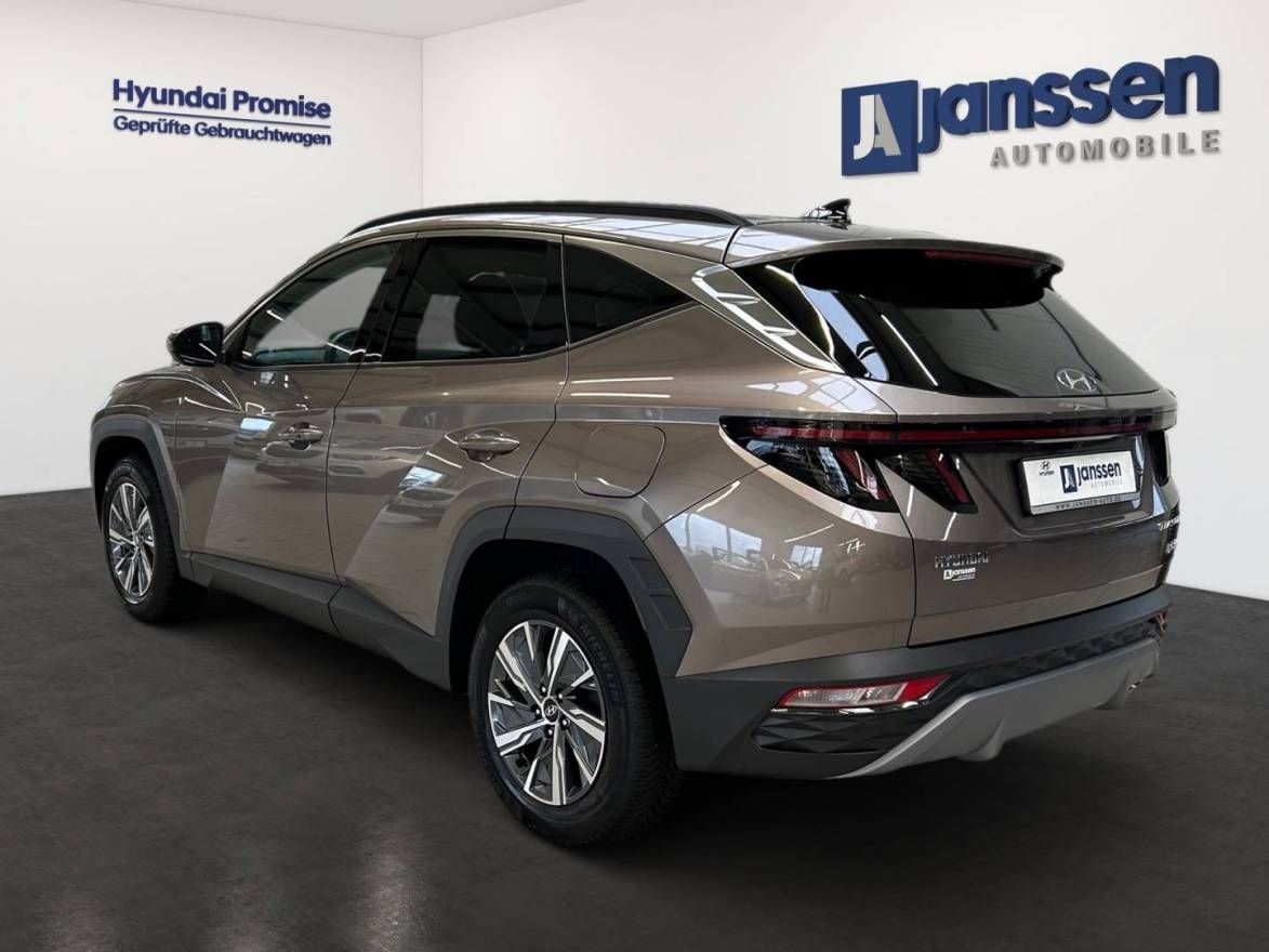 Fahrzeugabbildung Hyundai TUCSON TREND MJ23