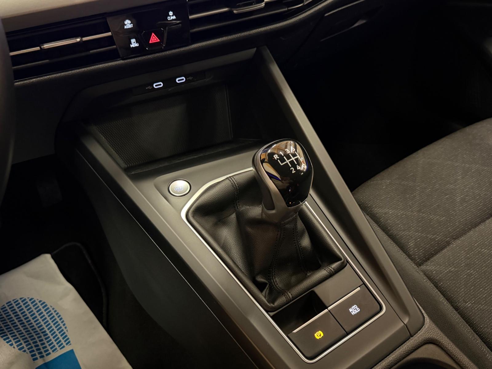 Volkswagen Golf VIII Life 1.5TSI/LED/AHK/VIRTUAL/SHZ/NAVI, миниатюра 24