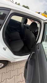 Volkswagen Polo - 11