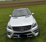 Mercedes-Benz ML 350 BlueTEC 4MATIC - AMG Paket +Harman Kardon - Mercedes-Benz ML 350 von privat