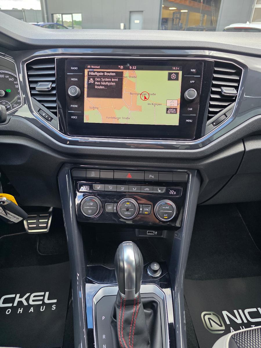 Volkswagen T-Roc Sport 4Motion*Kamera*LED*AHK*Navi*ACC*2.Hd