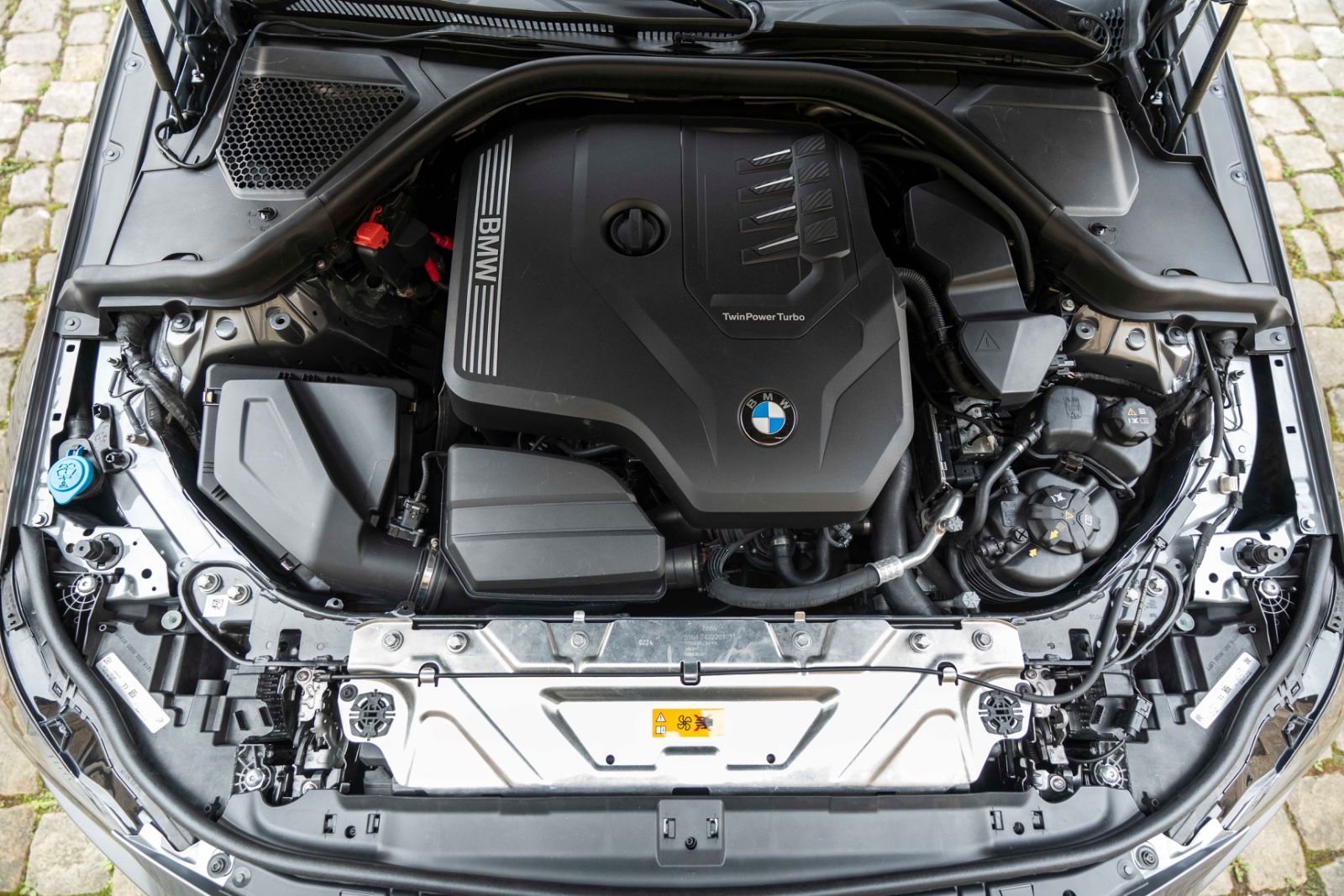 Fahrzeugabbildung BMW 230I M-SPORT KAM CARPLAY LED CARBON H&K M