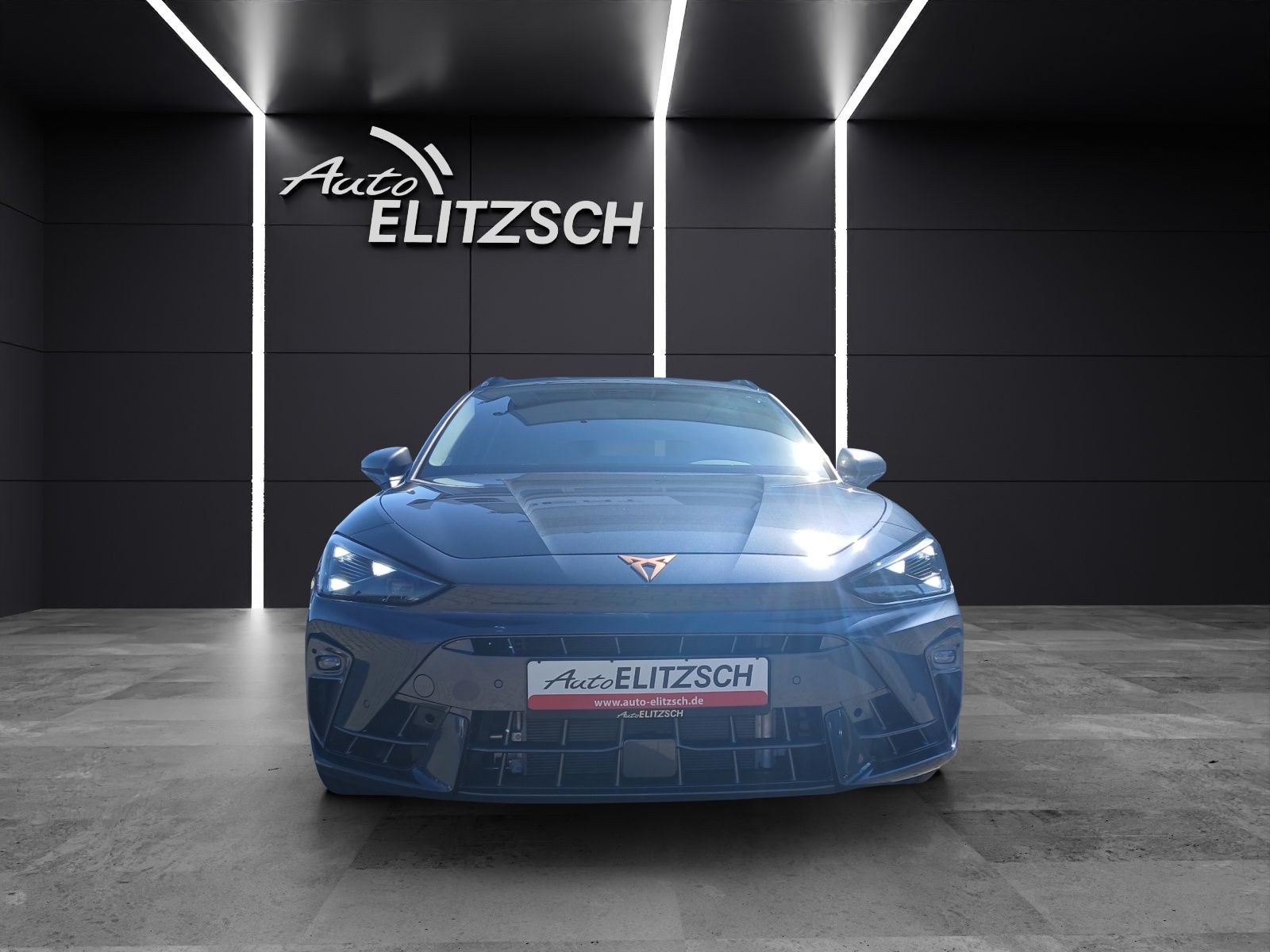 Fahrzeugabbildung CUPRA Leon ST TSI VZ DSG 4Drive LED AHK ACC RFK SH 19"