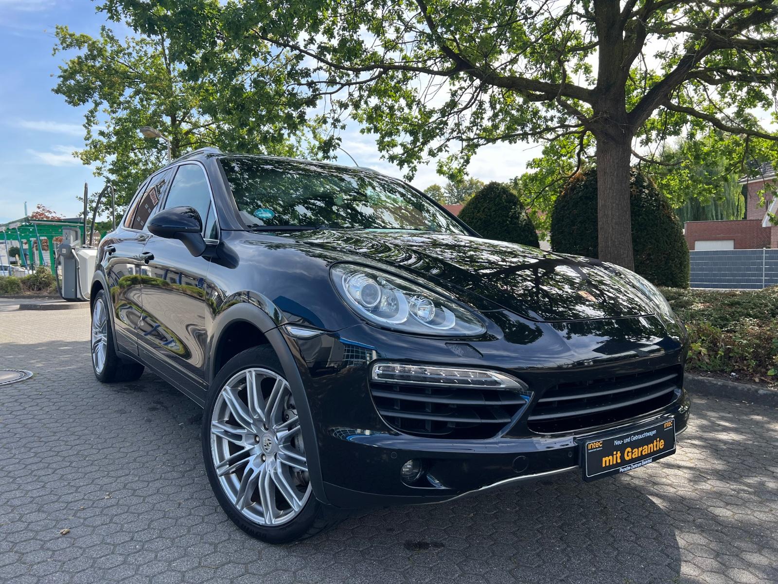 Porsche Cayenne S Hybrid