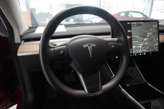 Fahrzeugabbildung Tesla Model 3 Standard Range Plus NAVI/KAMERA/SH/PANO