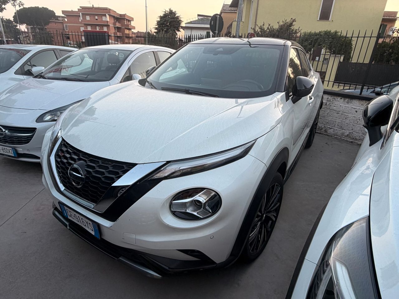 Nissan Juke 1.0 DIG-T 114 CV DCT Tekna imagem 2