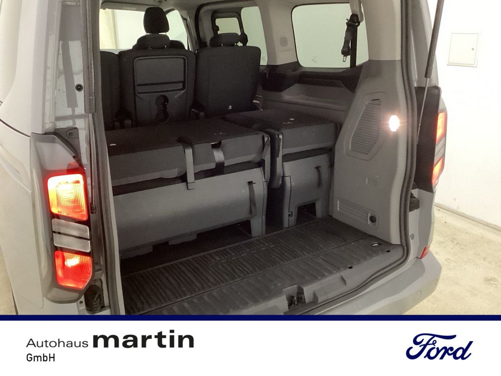 Fahrzeugabbildung Ford Tourneo Custom 2.0 320 L1 Titanium AHK ACC LED