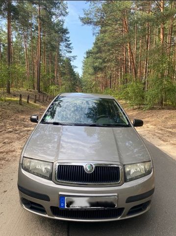 Skoda Škoda Fabia 1.4 V16