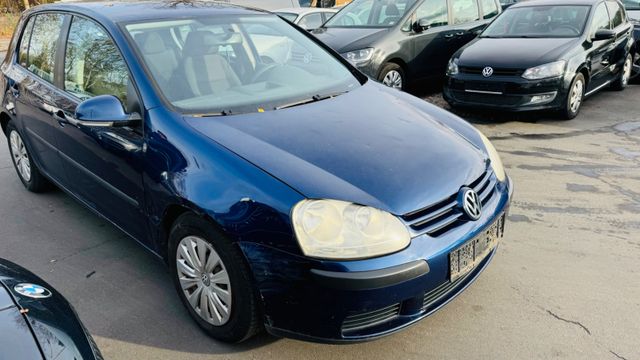 Volkswagen Golf V Limousine 1.6 Trendline Klima PDC