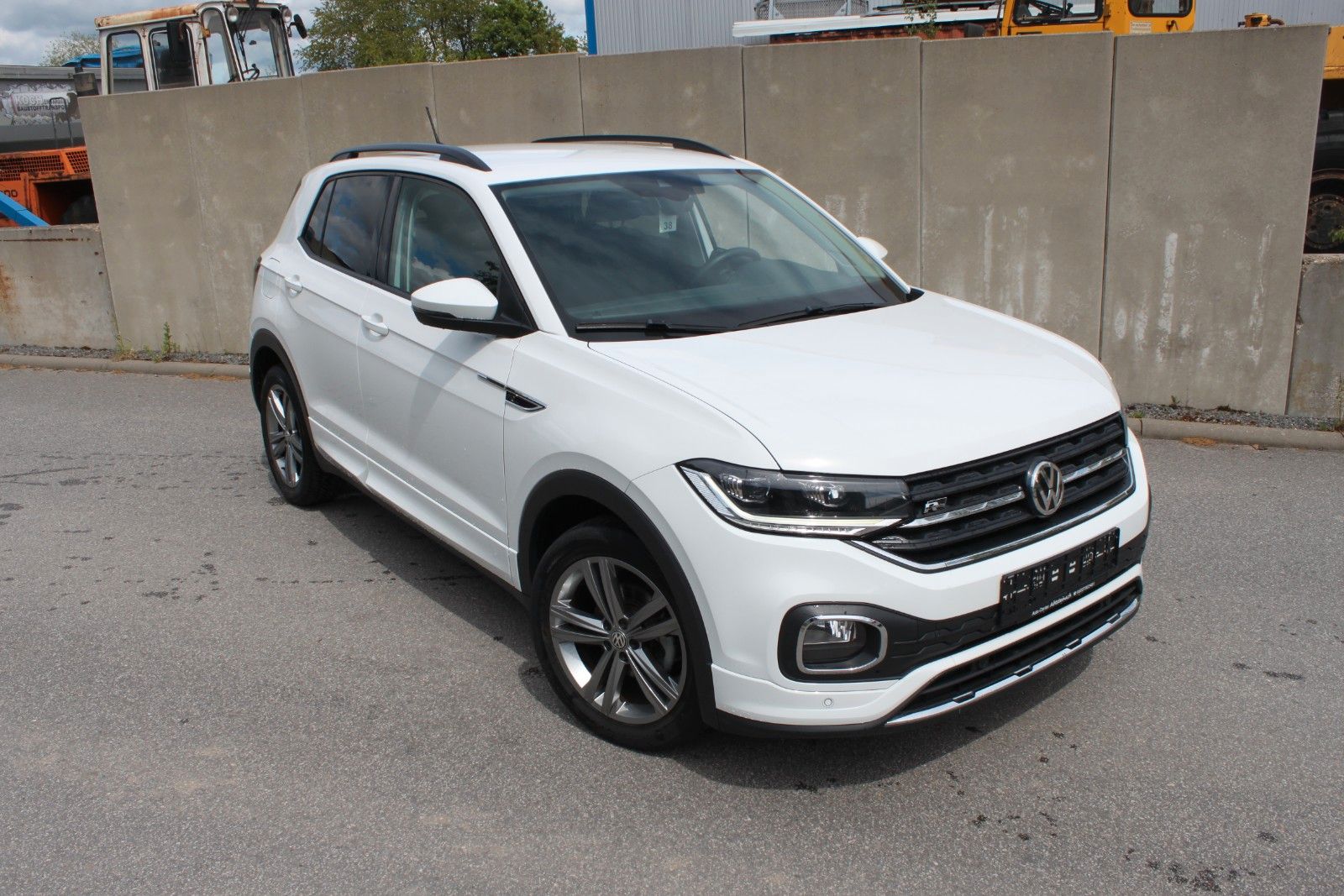 VW T-Cross Life R-Line