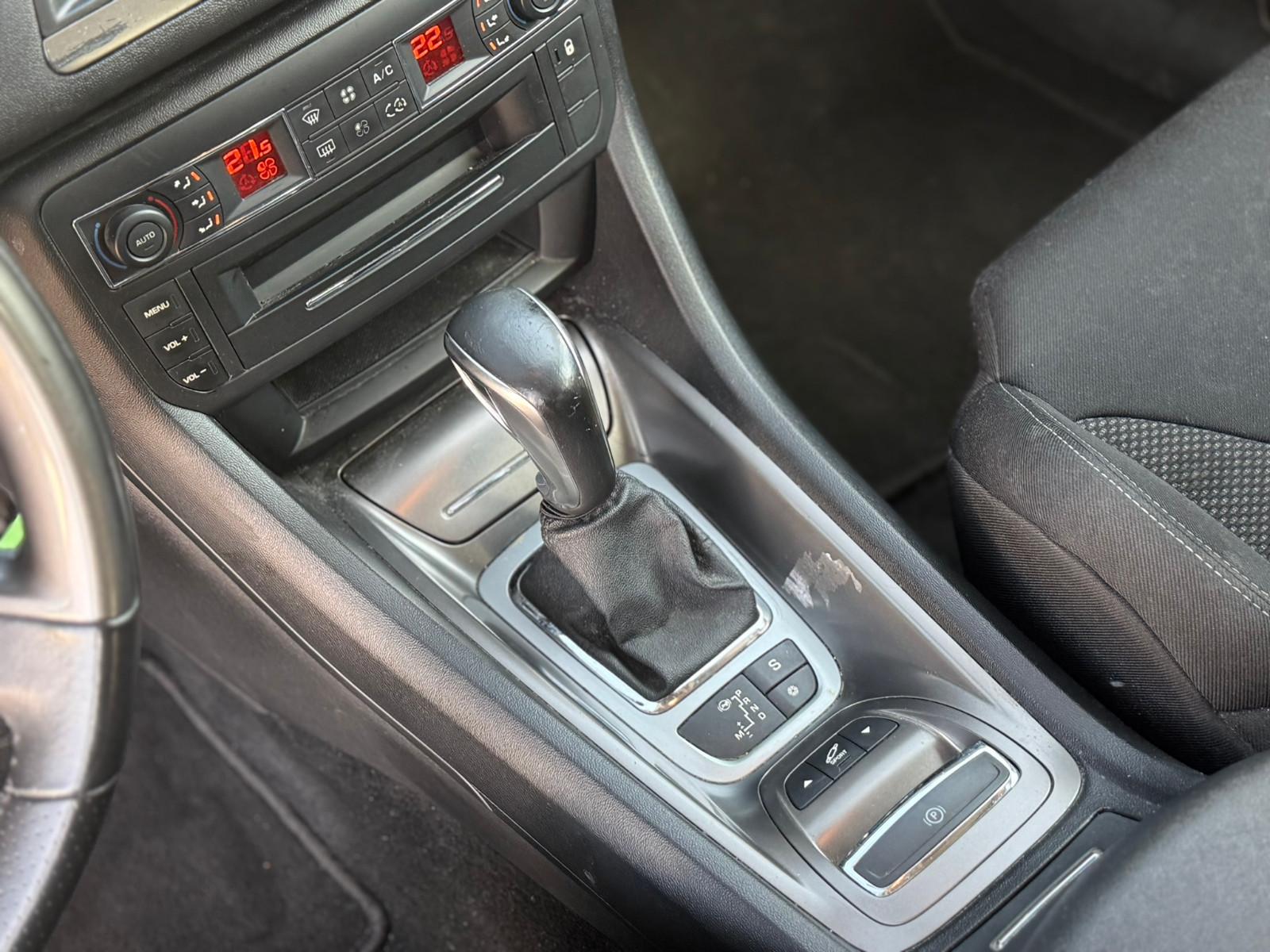Citroën C5 BlueHDI Selection *Hydropneumatik&Navi&DAB+