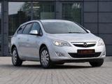 Opel Astra J Sports Tourer Design Edition - Opel Astra aus 2011: Tourer Sports