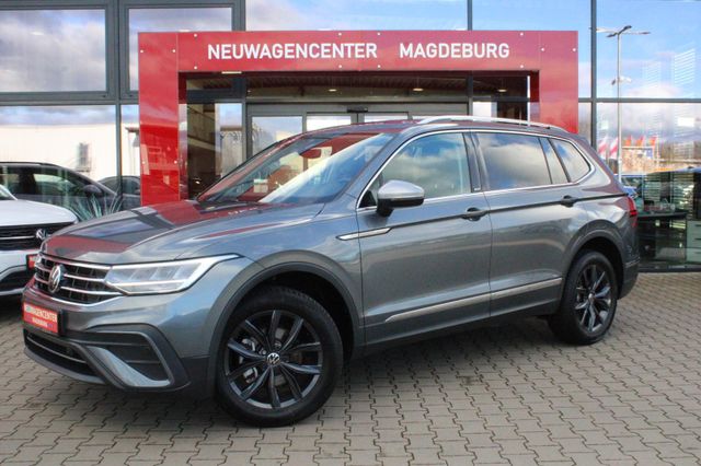 Volkswagen Tiguan Allspace1.5 TSI DSG 7-Sitzer*AHK*NAVI*LED