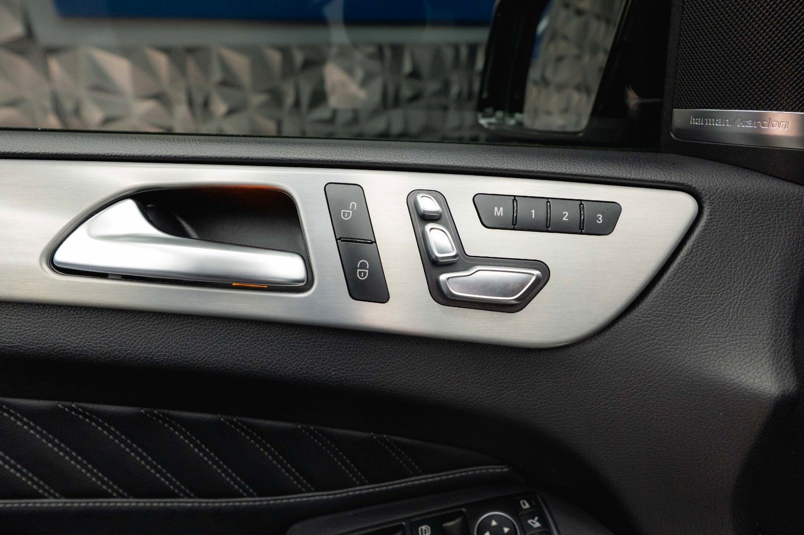 Fahrzeugabbildung Mercedes-Benz GLE 350d Coupe 4Matic AMG Night *Pano*ACC*LED*