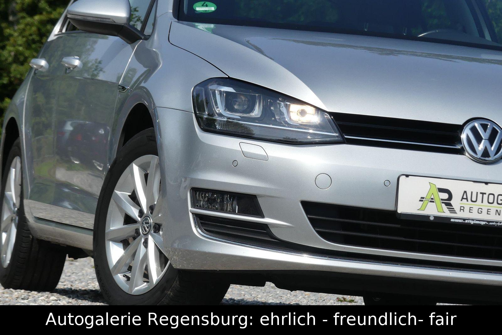 Volkswagen Golf VII Lim. Lounge*XENON*NAVI*AHK*TEMPOMAT*PDC