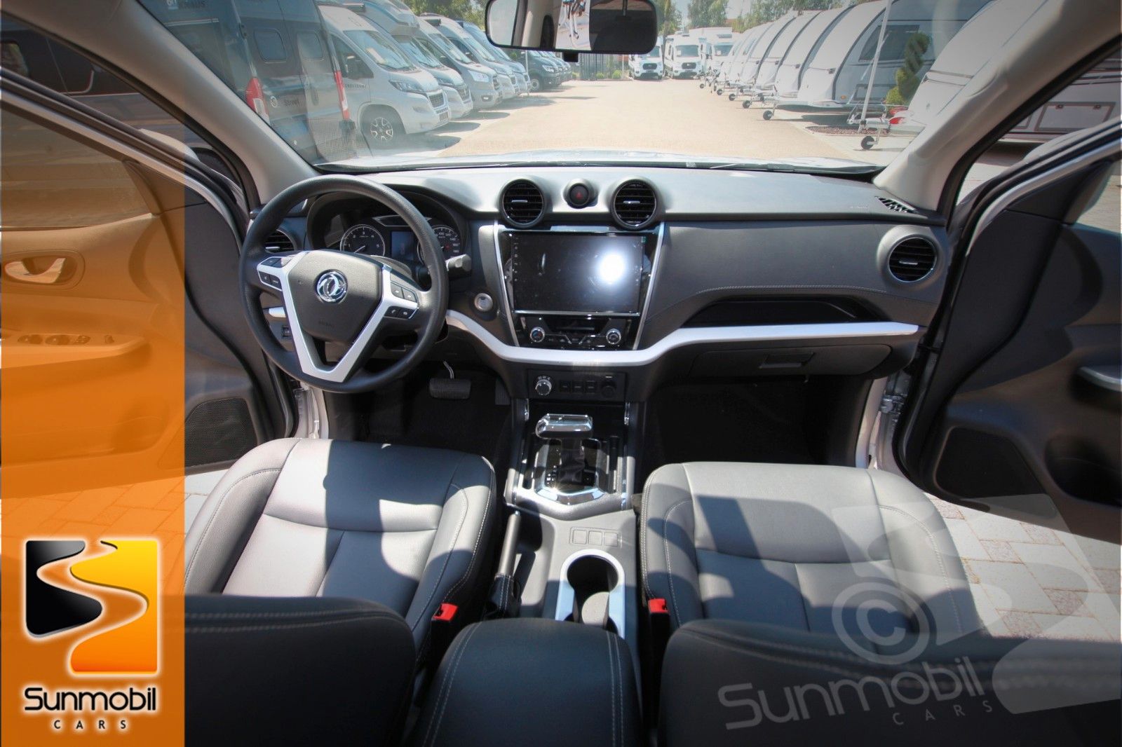 Fahrzeugabbildung DFSK Rich 6 Diesel 8 Gang Automatik ZF 4x4