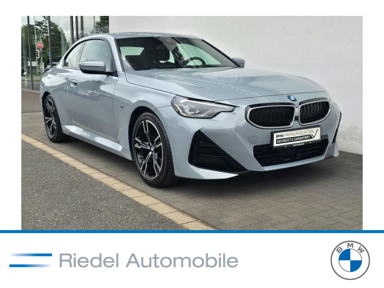BMW 220i Coupe M Sportpaket*AHK*Leder*HiFi*adapLED*