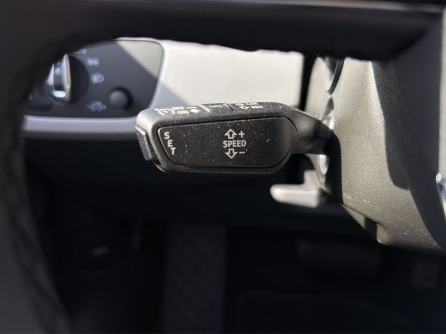 A4 Avant 40 quattro S line AHK, LED, App-Connect