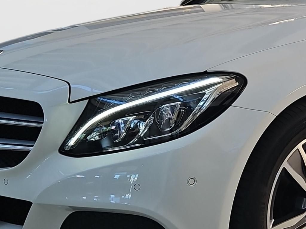 Fahrzeugabbildung Mercedes-Benz C 180 T Avantg. AHK Pano Totwi, SHZ Ambie. LED