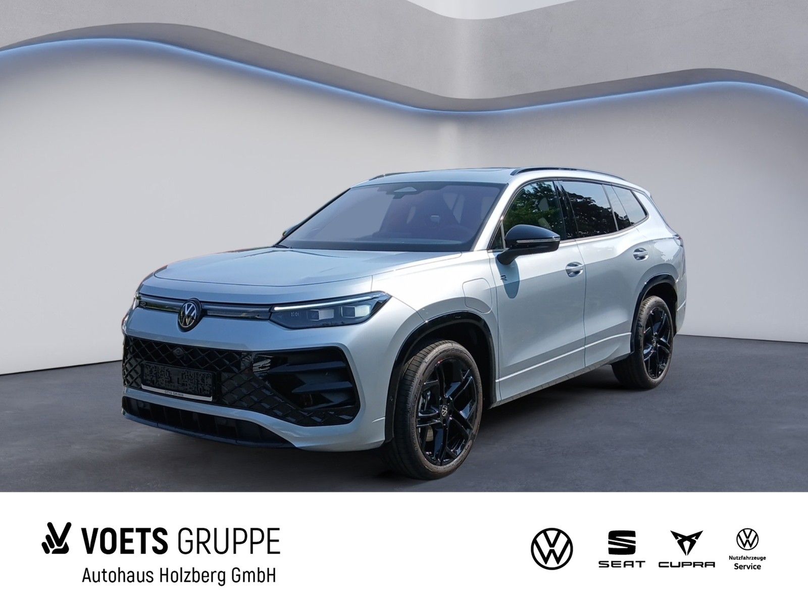 Volkswagen Tayron R-Line 1.5 eHybrid DSG AHK+BLACK STYLE