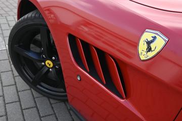 صورة مصغرة 30 لـ 2018 Ferrari GTC4LUSSO