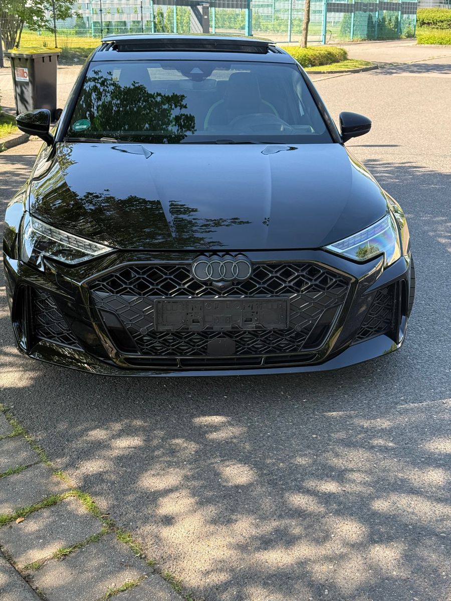 AUDI Audi RS 3 Limousine S tronic | Pano | Matrix | 